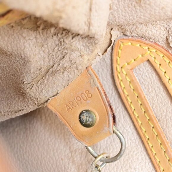 LOUIS VUITTON BUCKET PM Shoulder Tote Bag Monogram Leather Brown M42238 31FA771 - Picture 12 of 13